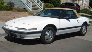 Illustration for article titled 1990 Buick Reatta